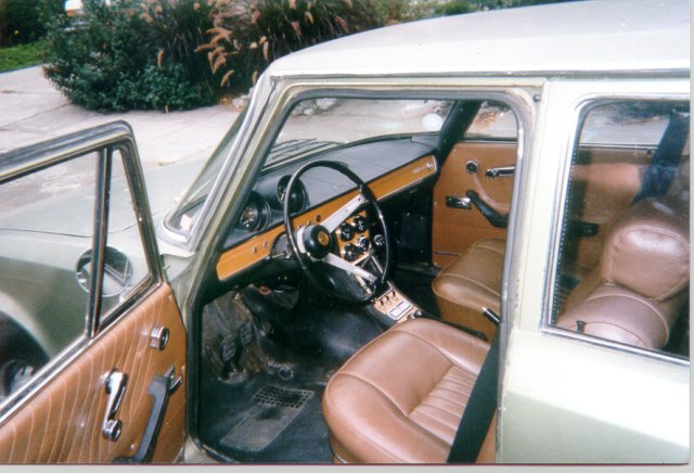 1750 Berlina interior